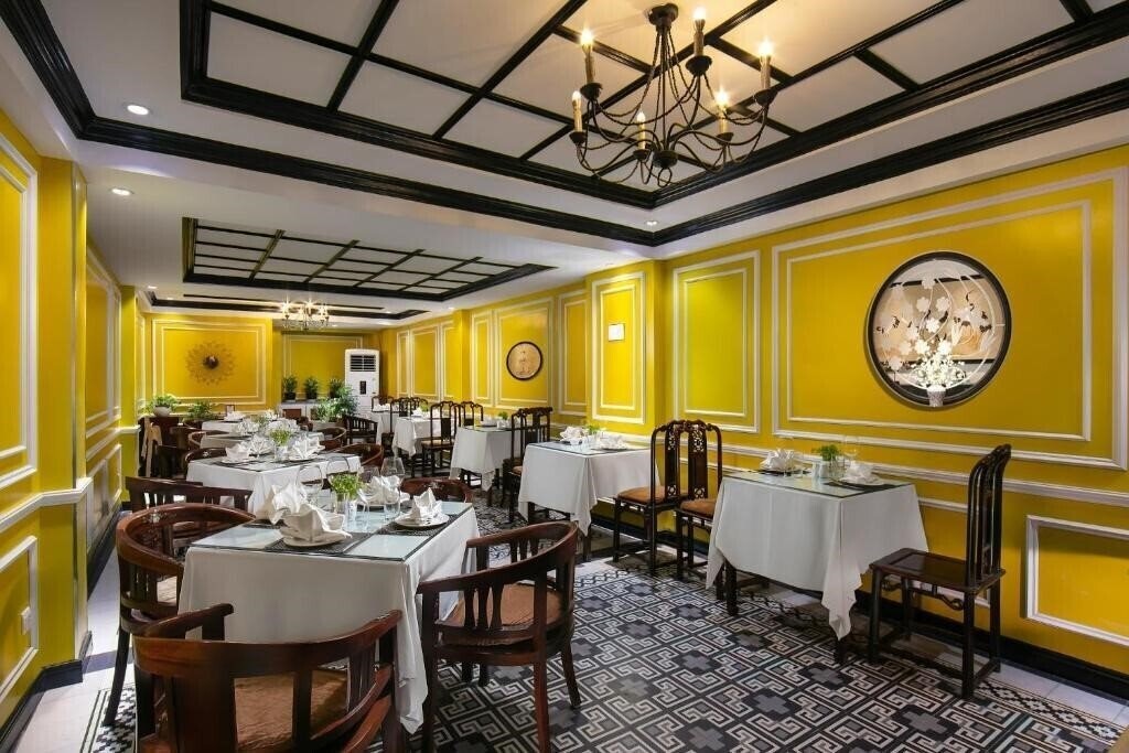 Картинка Lavender Central Hotel & SPA 4*