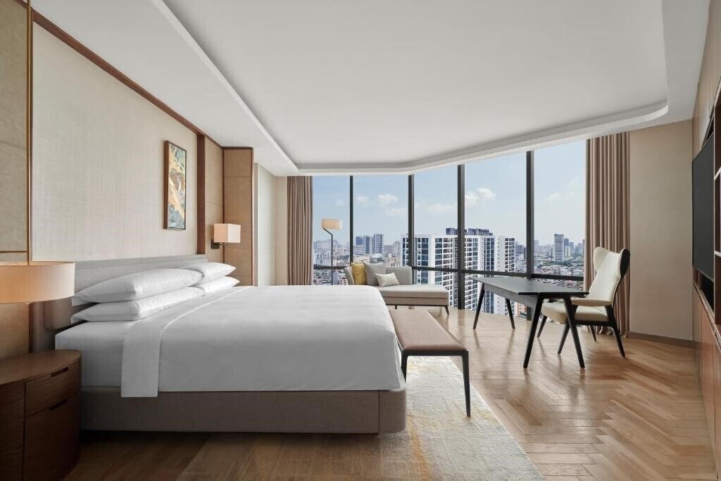 Зображення Crowne Plaza West Hanoi 5*