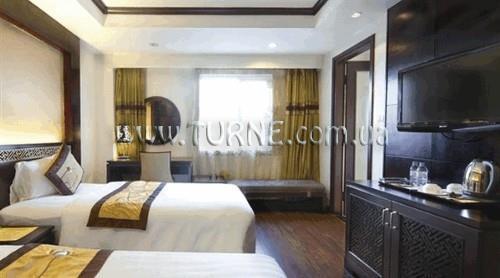 Готель La Belle Vie 3*