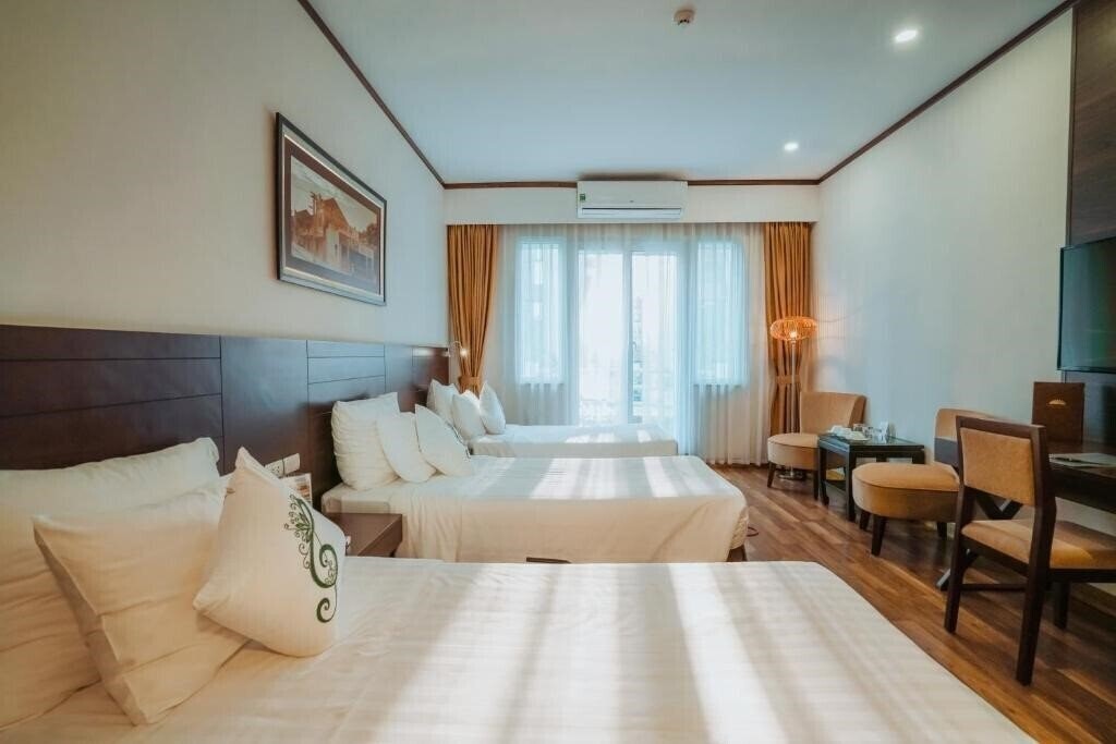 Фото Thang Long Opera 3*
