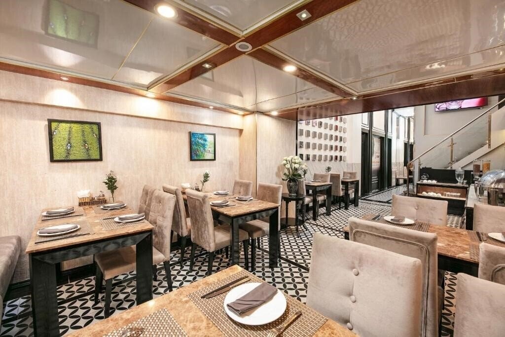 Зображення Antique Hotel 3*