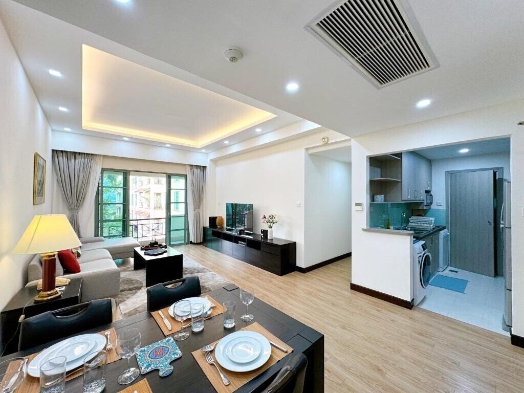 Отель Diamond Westlake Suite 5*