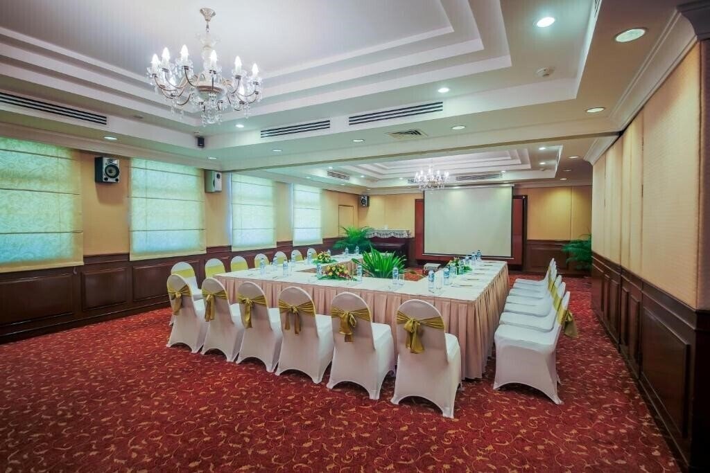 Изображение Diamond Westlake Suite 5*