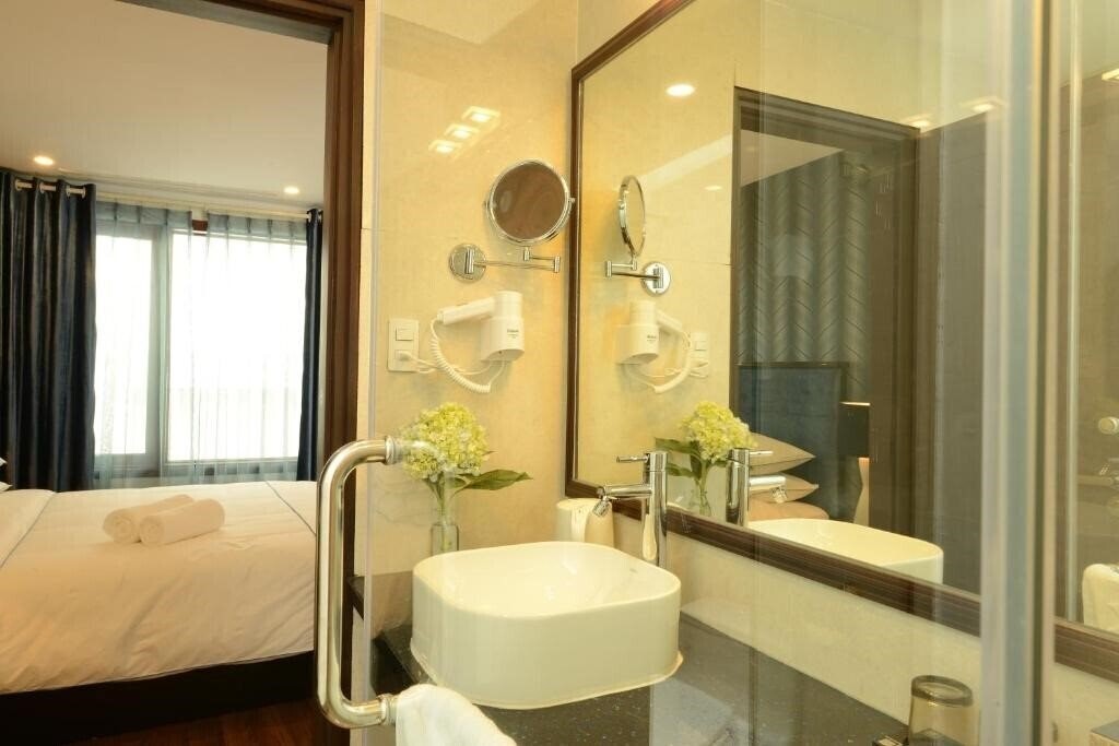 Фотография Hanoi Emerald Waters Hotel & SPA 4*