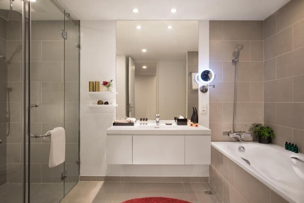 Фотографія Somerset West Point Hanoi 5*