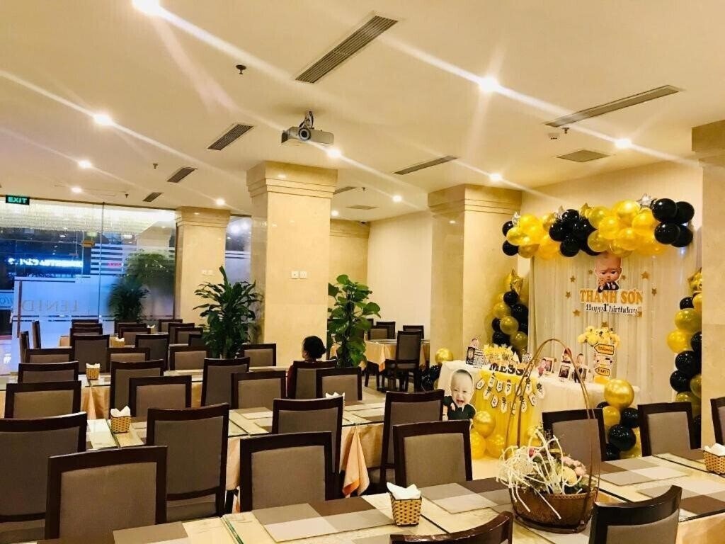 Отель Lenid Hotel (Tho Nhuom) 3*