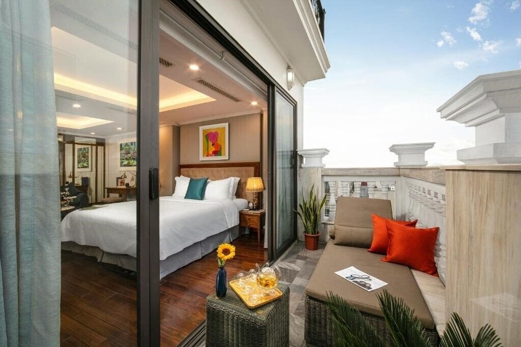 Отель Hanoi Dalvostro Valentino Hotel & SPA 4*
