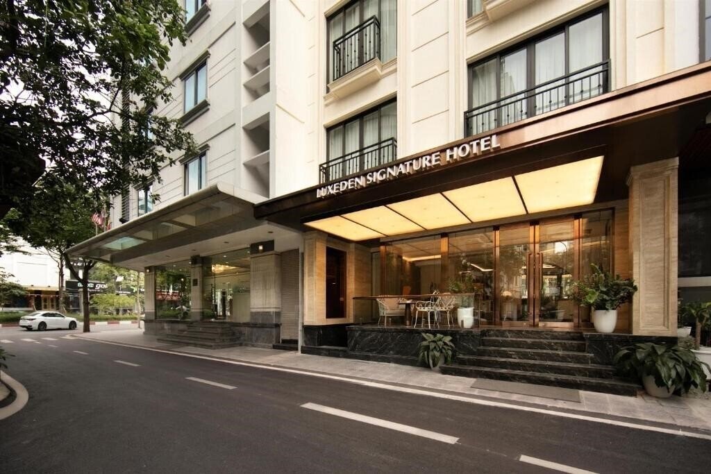 Фото Luxeden Hotel 3*