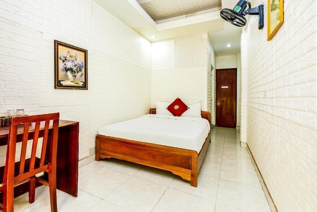Готель Oyo 604 Queen Hotel Spot On 2*