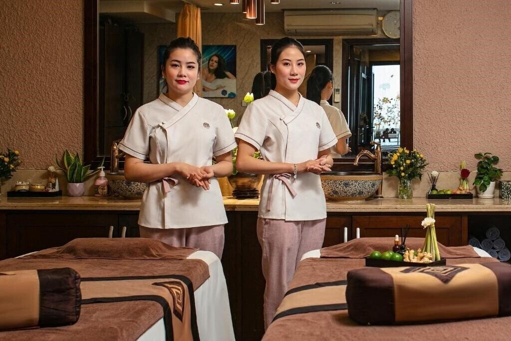 Зображення Hong Ngoc Dynastie 4*