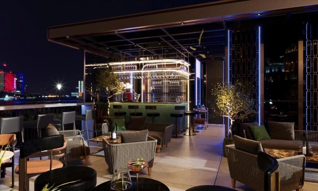 Фото Sunline Central Hotel 3*