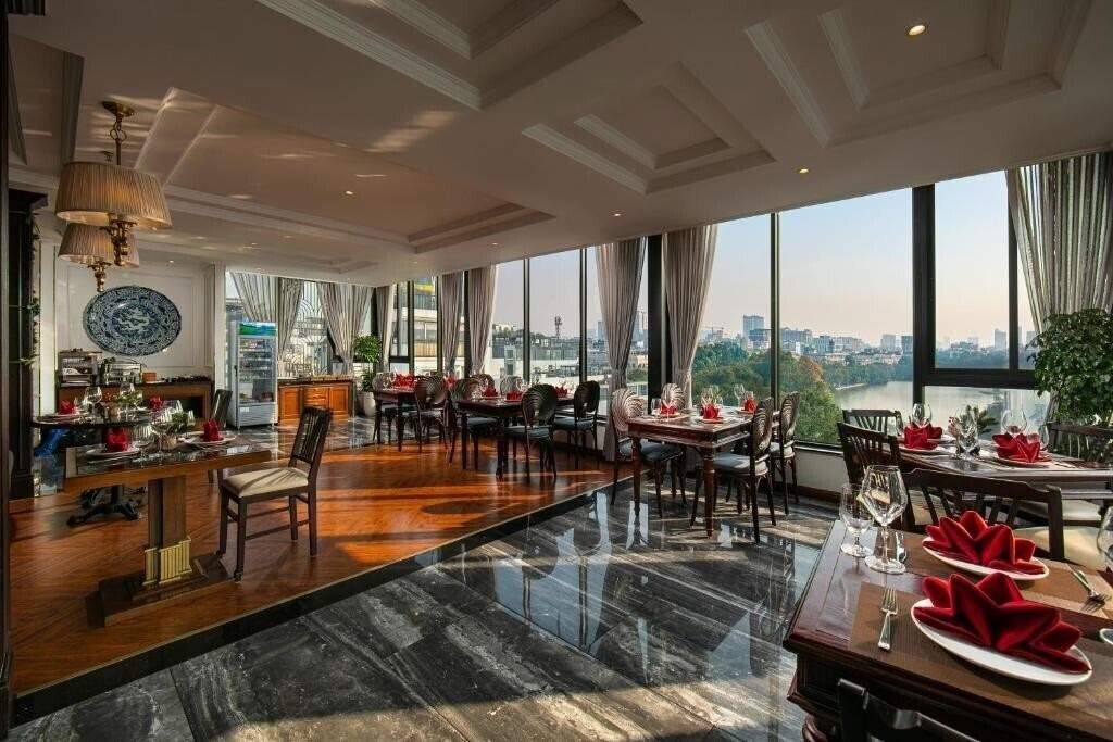 Зображення Lucien Hanoi Hotel Rooftop & SPA 5*