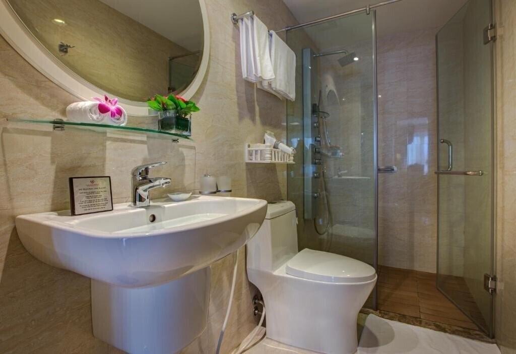 Фотографія La Storia Ruby Hotel 3*