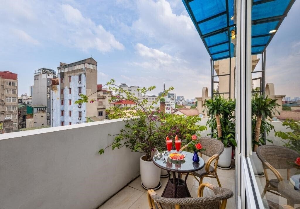 Отель Golden Amour Hotel 4*
