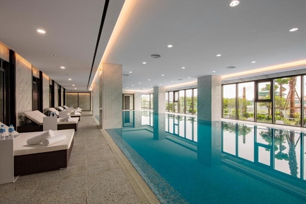 Фотографія The Five Residences Hanoi 4*