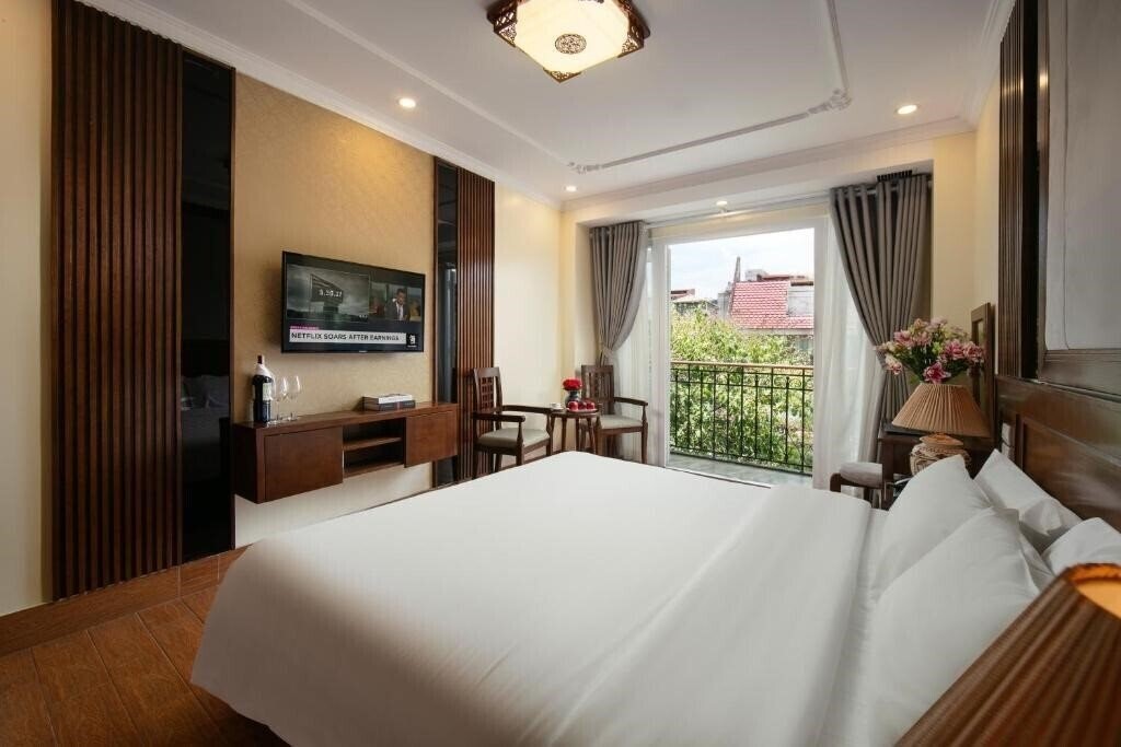 Готель The West Hotel & Spa 4*