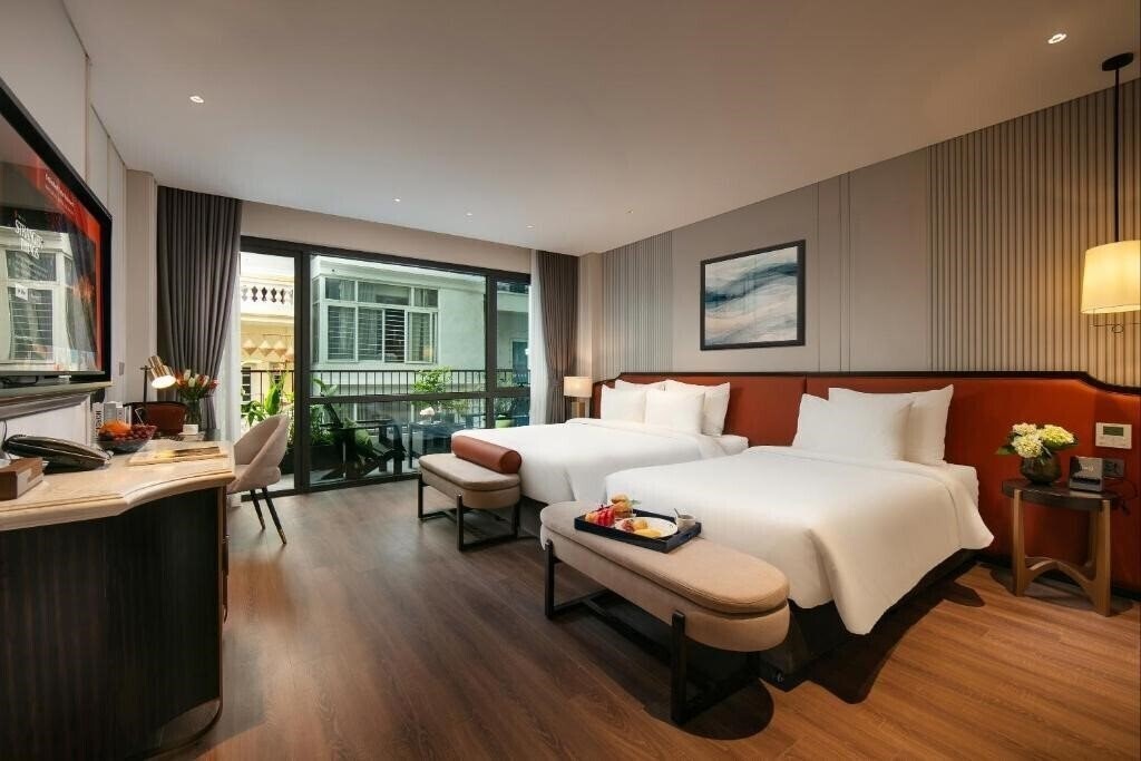 Изображение Le Premier Hotel & Rooftop Bar Hanoi 4*