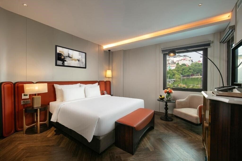 Картинка Le Premier Hotel & Rooftop Bar Hanoi 4*
