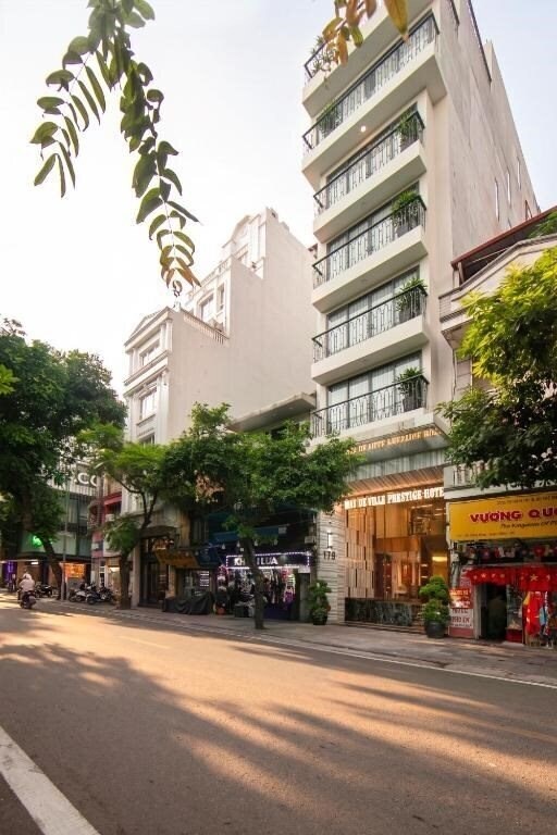 Отель May De Ville Prestige Hotel 5*