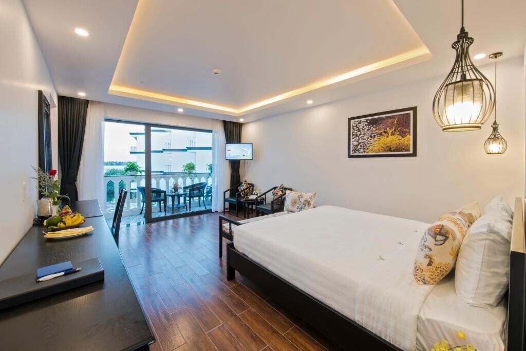 Картинка Gem Riverside Hotel Hoi An 4*