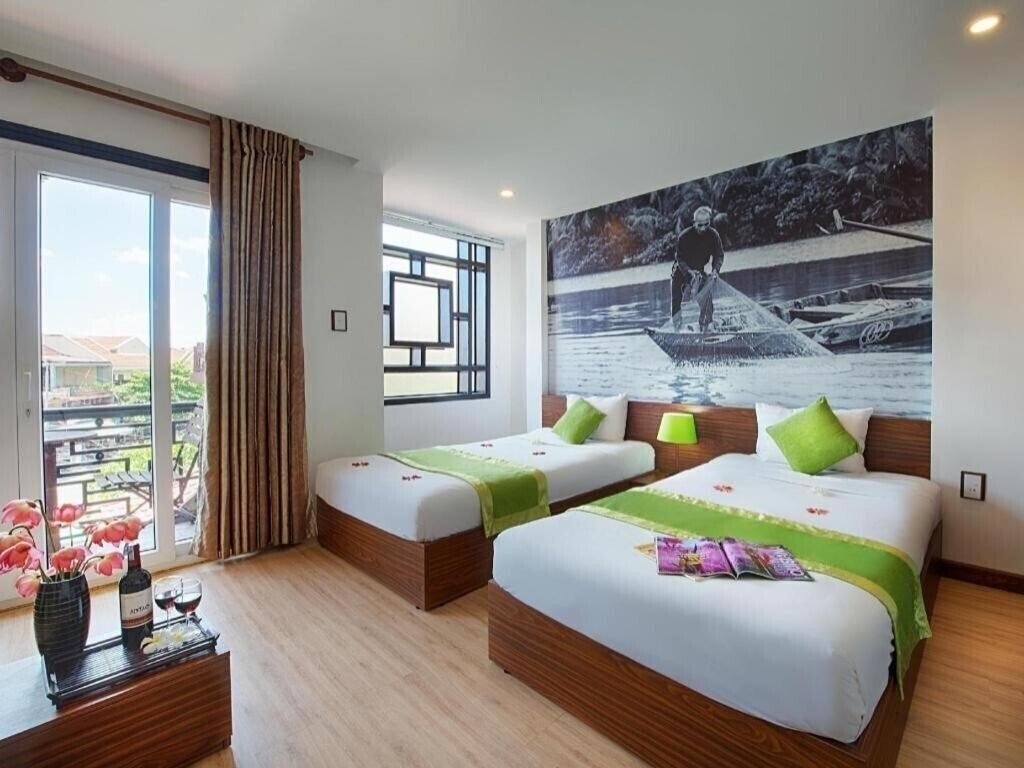 Фото Vinh Hung 2 3*