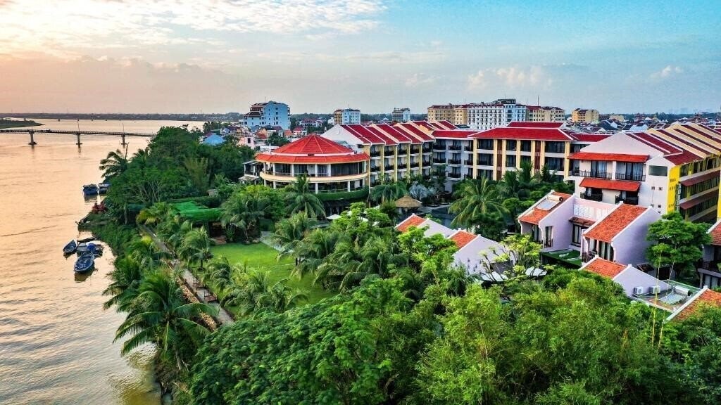 Готель Bel Marina Hoi An Resort (ex. Hoi An Silk Marina, Hoi An Silk Marina Resort & SPA) 4*