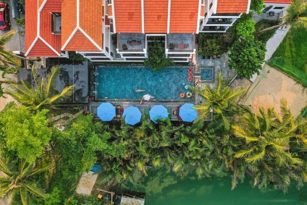 Отель Hoi An Riverside 4*