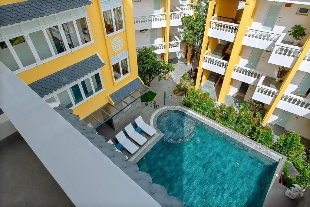 Отель Hoi An Aurora Riverside Hotel 4*