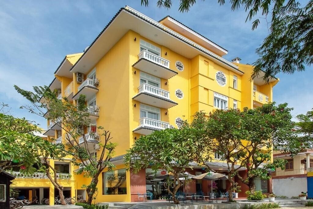 Фото Hoi An Aurora Riverside Hotel 4*