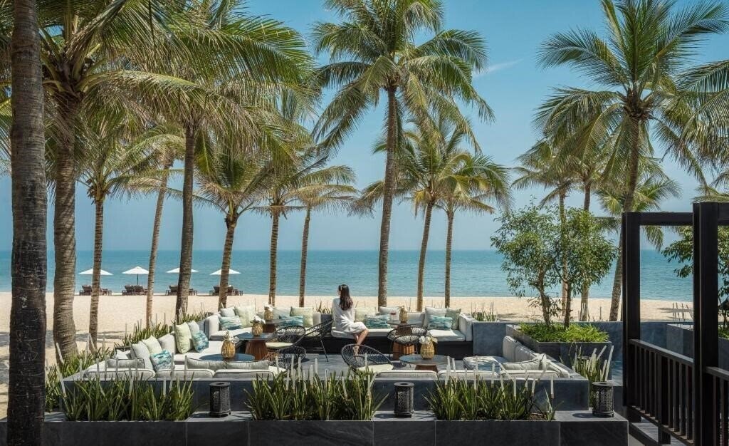 Фото Four Seasons Resort The Nam Hai 5*