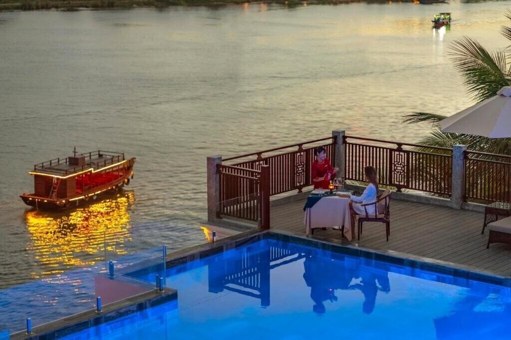 Фото Little Riverside 5*