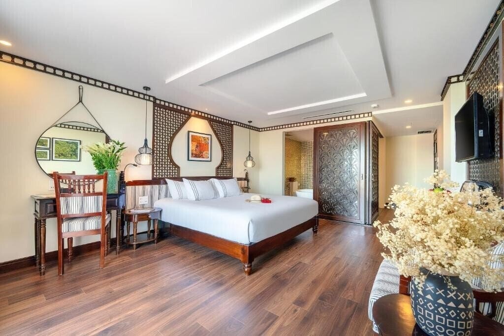 Фото Qualia De Hotel Hoi An 4*