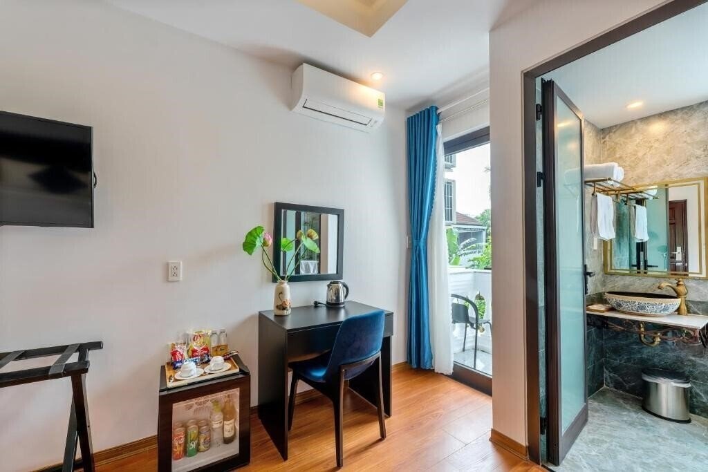 Фотографія Royal Mansion Boutique Hoi An 3*