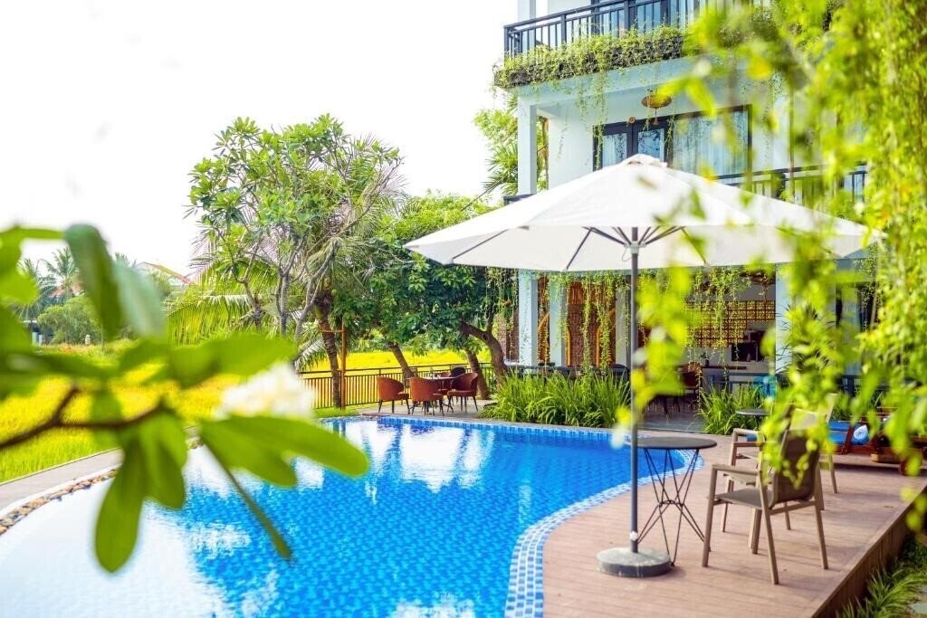 Отель Sunkised Paddy Hoi An Villa 4*