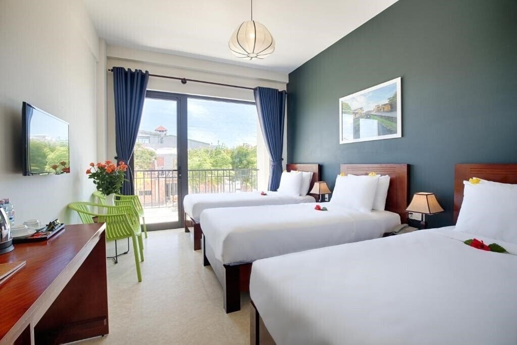 Фото Green Apple Hotel 3*
