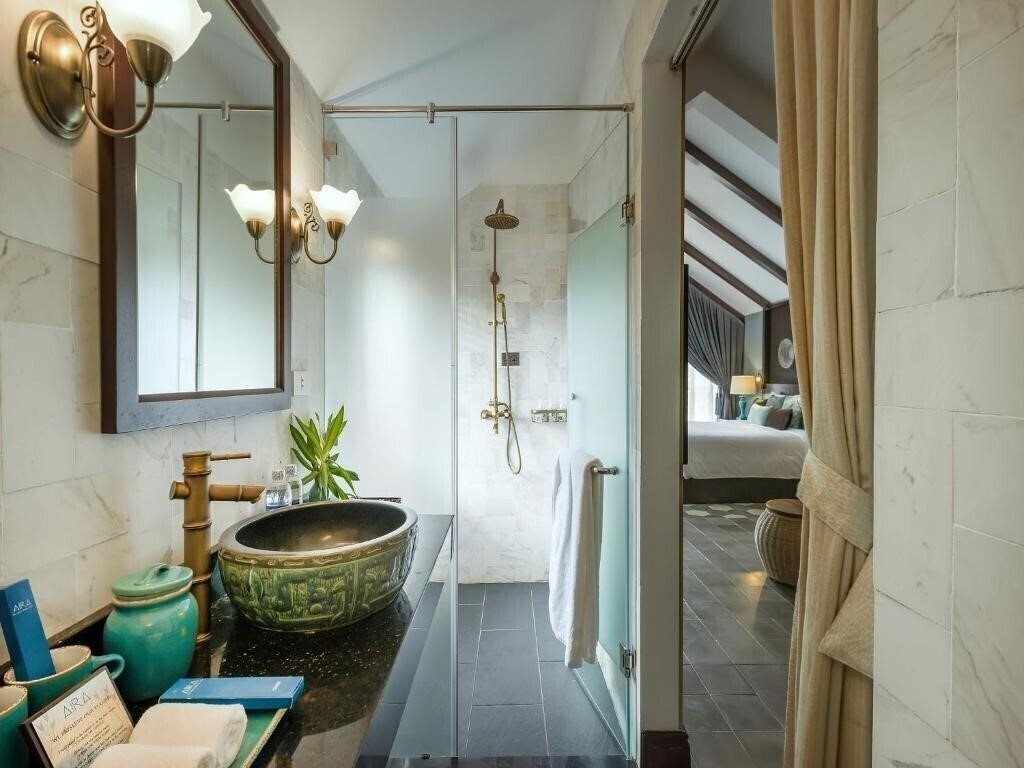 Фотография Aira Boutique Hoi An Hotel & Villa 3*