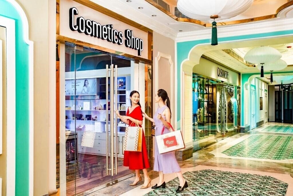 Зображення New World Hoiana Hotel 5*