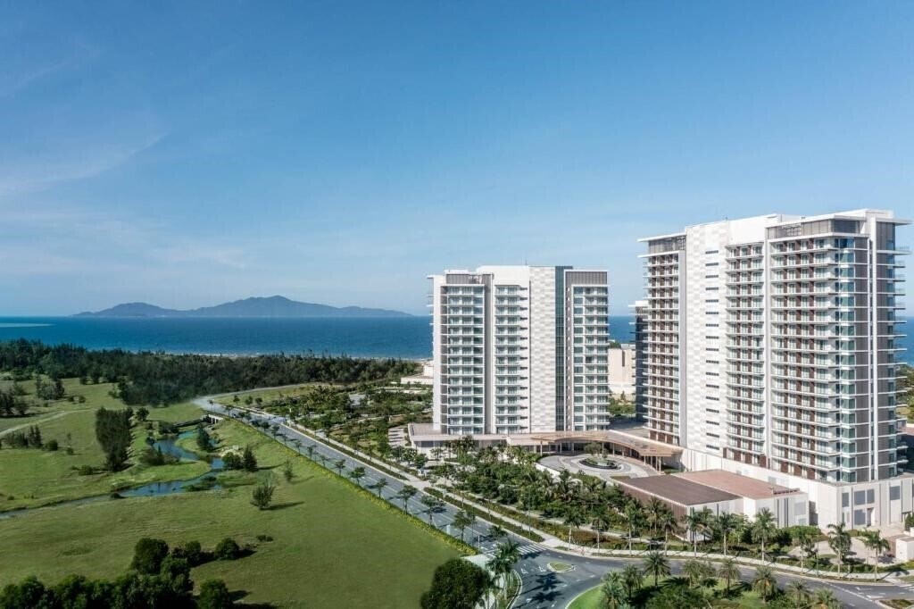 Зображення New World Hoiana Hotel 5*