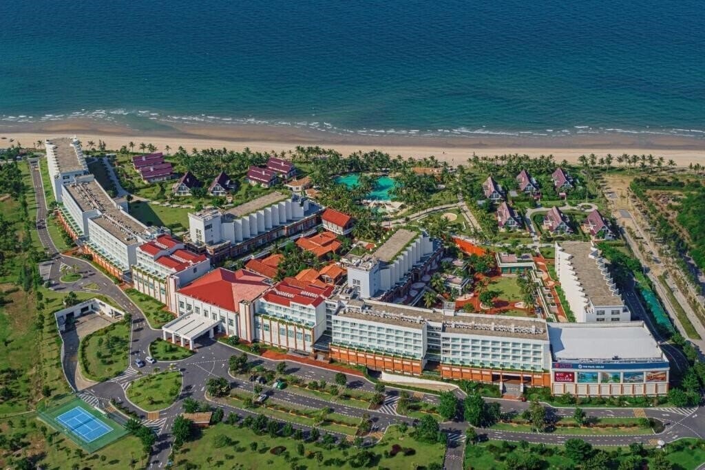 Готель The Pearl 5*