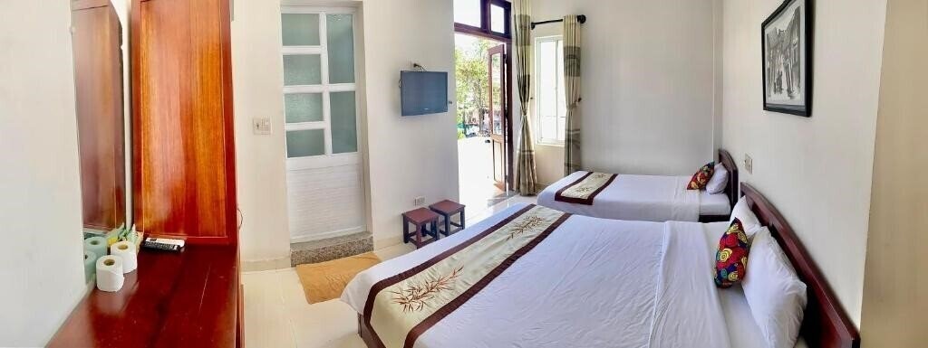 Фотография Hoian Old Town Hostel 2*