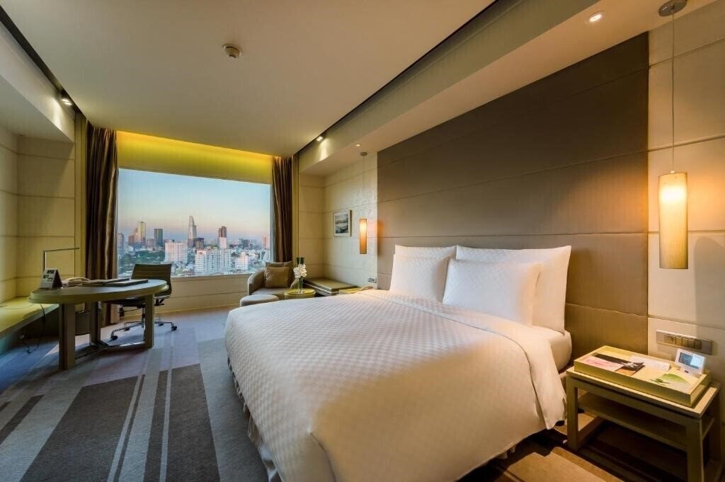 Готель Nikko Saigon Hotel 5*