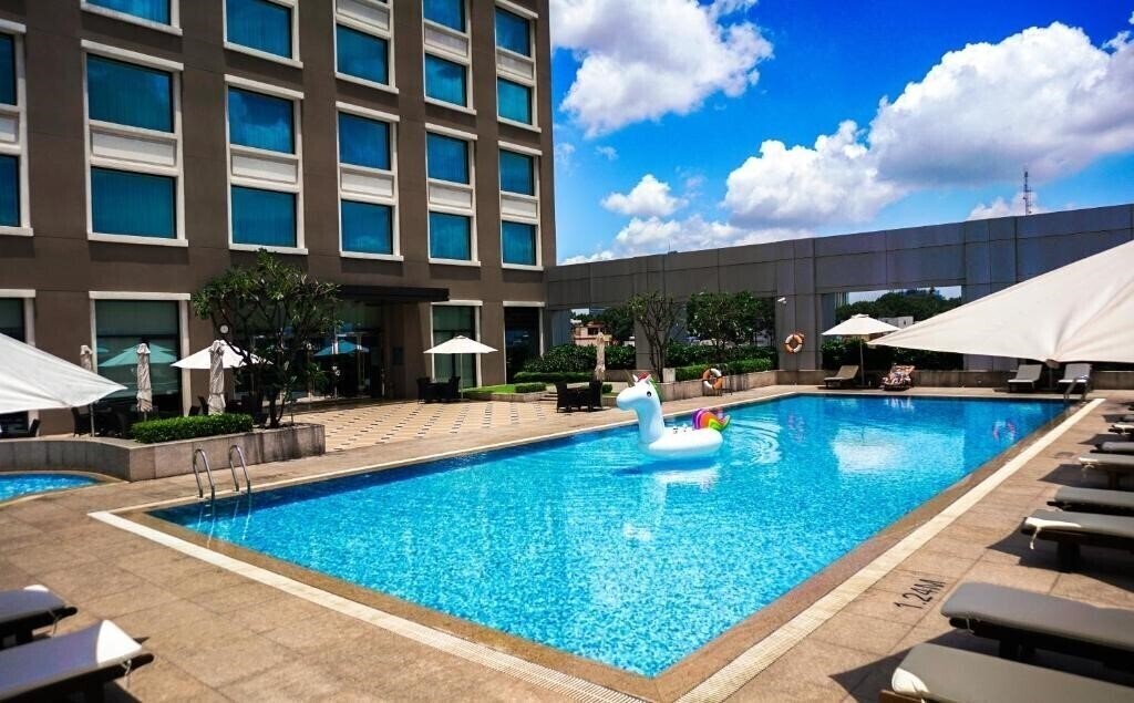 Картинка Nikko Saigon Hotel 5*