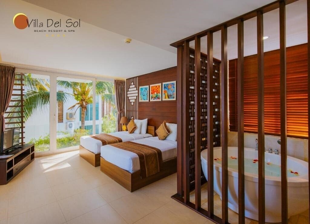 Фото Villa Del Sol Beach Villa & Spa вилла
