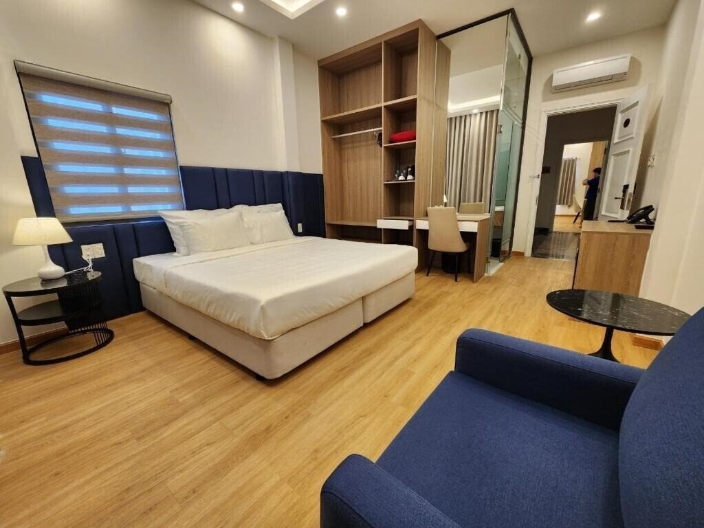 Готель Ruby Hotel 2*