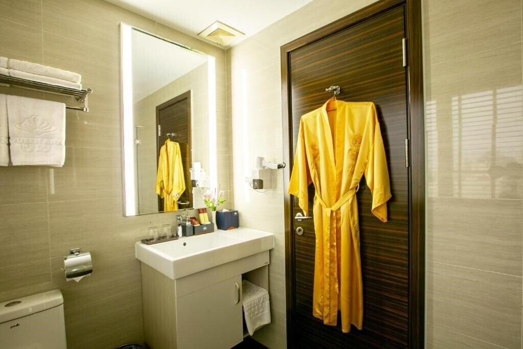 Фотографія Queen Ann Hotel 3*