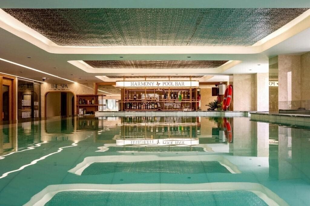 Отель Harmony Saigon Hotel 4*