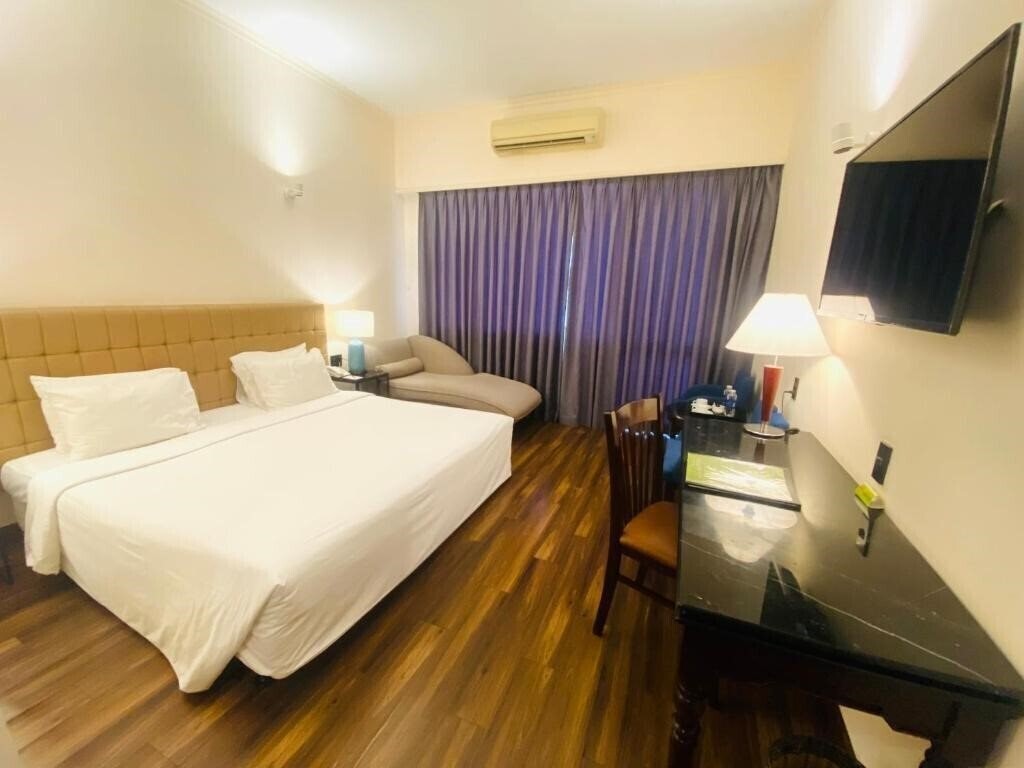 Фото Liberty 2 Hotel 3*