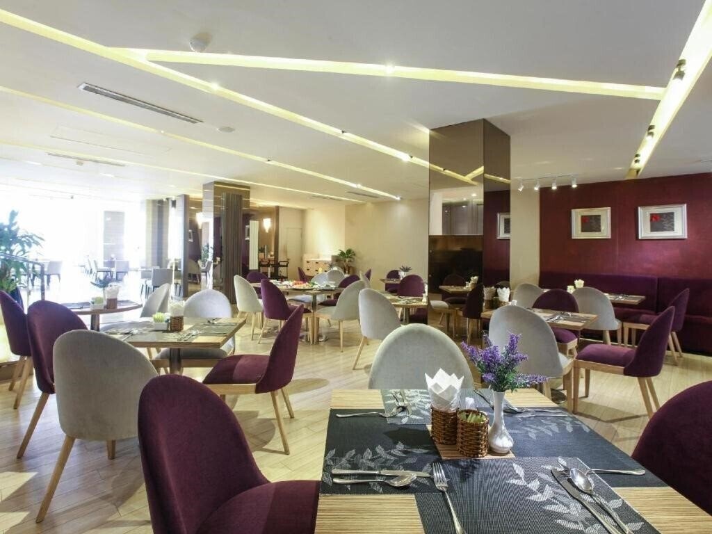 Картинка Lavender Boutique Hotel 3*