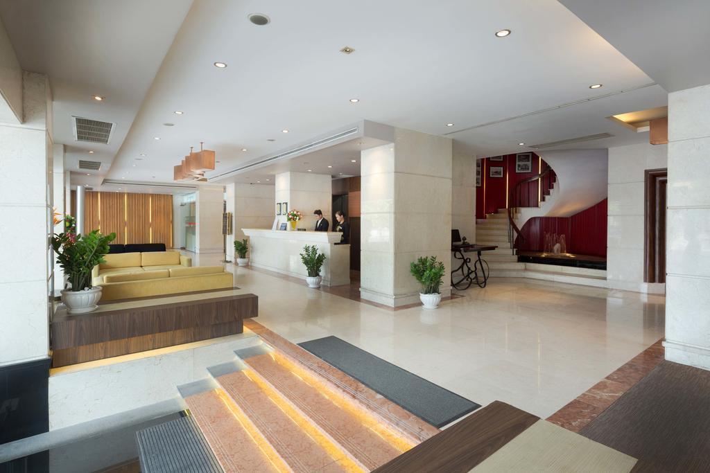 Готель Palace Hotel Saigon 4*