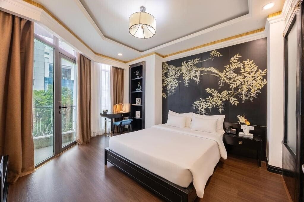 Фотографія Hong Hac Boutique Hotel Crew 3*